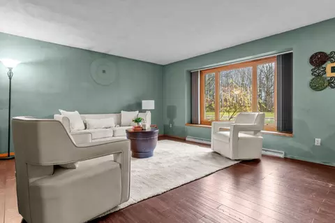 1800 Schaefer Cir, Appleton, WI 54915 photo 5