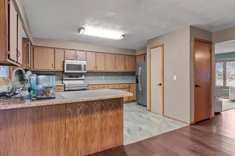 1800 Schaefer Cir, Appleton, WI 54915 photo 9