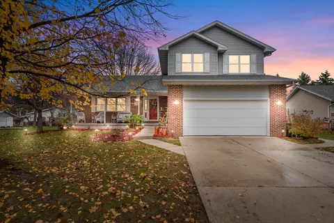 21 Cumberlynn Cir, Fond Du Lac, WI 54935