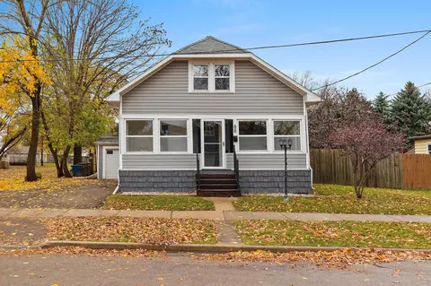 88 Lock St, Menasha, WI 54952
