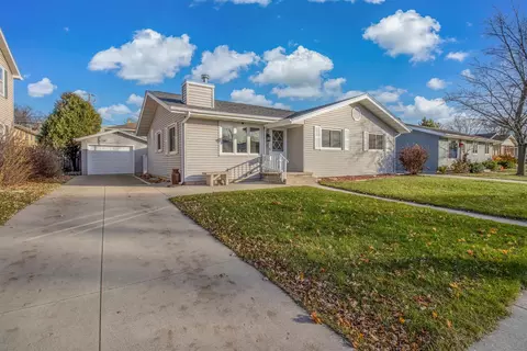 45 S Royal Ave, Fond Du Lac, WI 54935