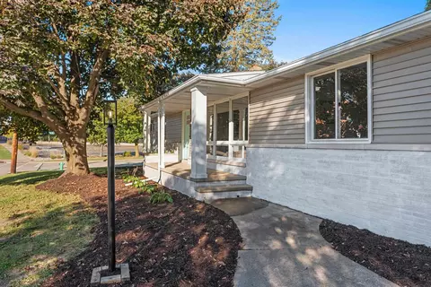 936 E Dall St, Appleton, WI 54911 photo 28