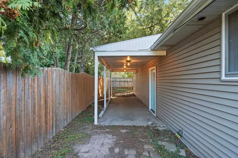 936 E Dall St, Appleton, WI 54911 photo 29
