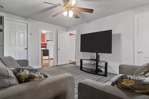 Living - 931 W Franklin St, Appleton, WI 54914 photo 1 of 1
