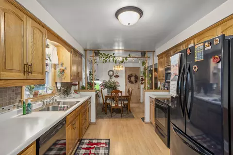 1618 N Nicholas St, Appleton, WI 54914 photo 8