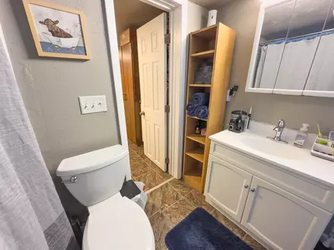 2121 S Jackson St, Appleton, WI 54915 photo 12