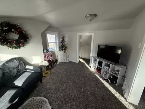 1826 N Division St, Appleton, WI 54911 photo 3