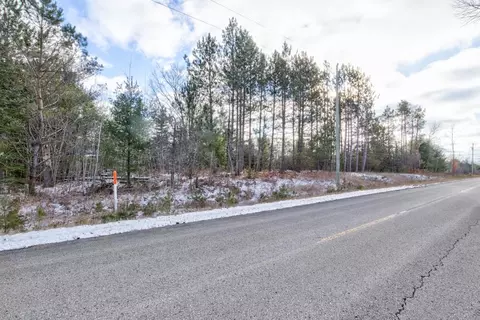 Jimtown Road, Menominee, MI 49858