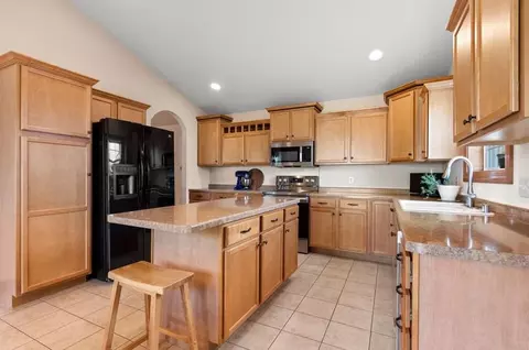 4846 N Stargaze Dr, Appleton, WI 54913 photo 8