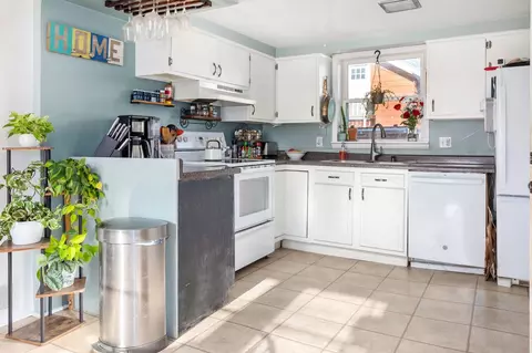 Kitchen - 510 S State St, Appleton, WI 54911 photo 1 of 3