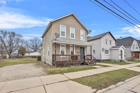 329 Pecor St, Oconto, WI 54153