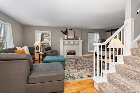 Living - 1455 W Prospect Ave, Appleton, WI 54914 photo 7 of 7