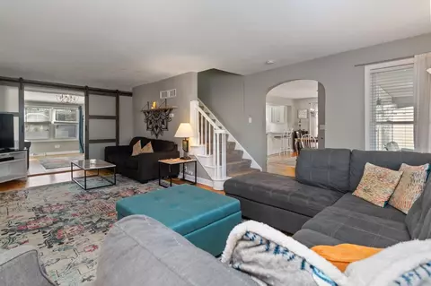 Living - 1455 W Prospect Ave, Appleton, WI 54914 photo 6 of 7