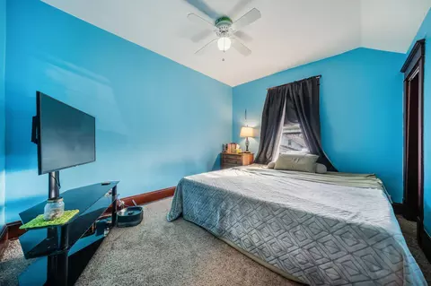 Bedroom - 1102 W Packard St, Appleton, WI 54914 photo 1 of 6