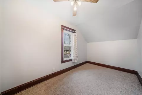 Bedroom - 1102 W Packard St, Appleton, WI 54914 photo 5 of 6