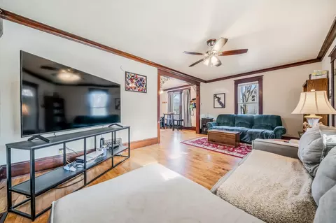 Living - 1102 W Packard St, Appleton, WI 54914 photo 4 of 4