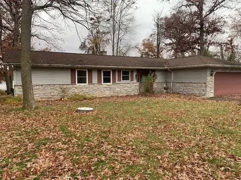 w715 Oak Shore Drive, Fall River, WI 53932