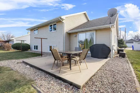 Exterior - 2830 E Dietzen Dr, Appleton, WI 54915 photo 7 of 14