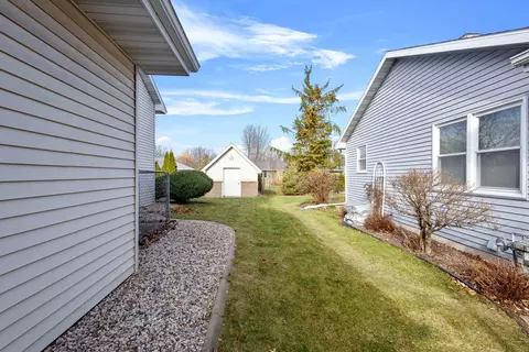 Exterior - 2830 E Dietzen Dr, Appleton, WI 54915 photo 12 of 14