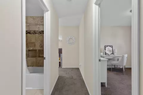 Entry Way - 2830 E Dietzen Dr, Appleton, WI 54915 photo 7 of 10
