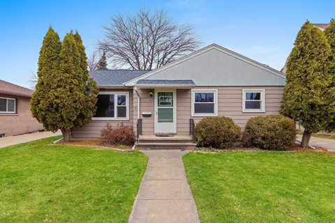412 Nicolet Blvd, Menasha, WI 54952