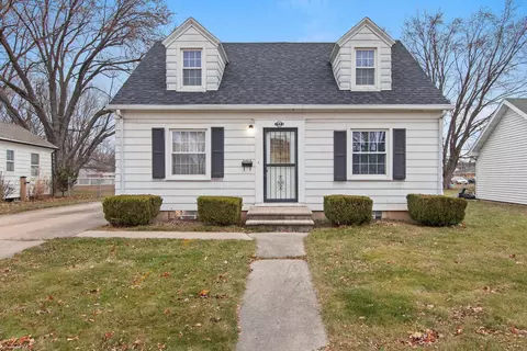 1493 Mccormick St, Green Bay, WI 54301