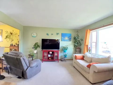 3401 S Kernan Ave, Appleton, WI 54915 photo 3