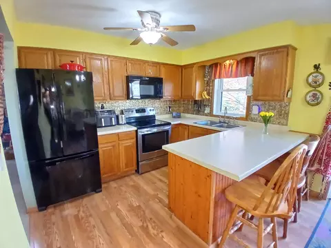 3401 S Kernan Ave, Appleton, WI 54915 photo 9