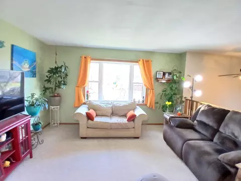 3401 S Kernan Ave, Appleton, WI 54915 photo 6