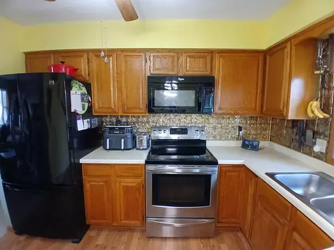 3401 S Kernan Ave, Appleton, WI 54915 photo 11
