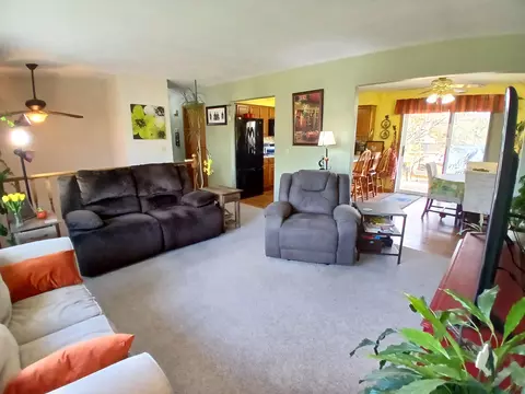 3401 S Kernan Ave, Appleton, WI 54915 photo 5