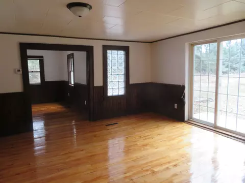e177 Broten Road, Iola, WI 54945 photo 3