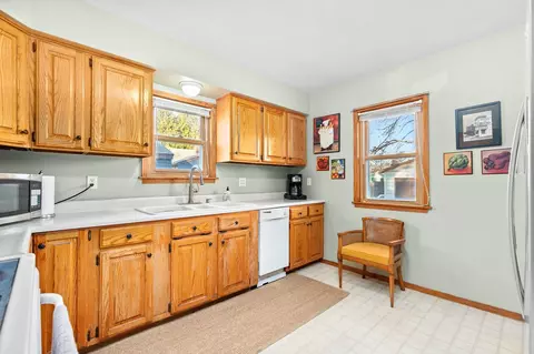 1514 E College Ave, Appleton, WI 54915 photo 11