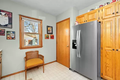 1514 E College Ave, Appleton, WI 54915 photo 12