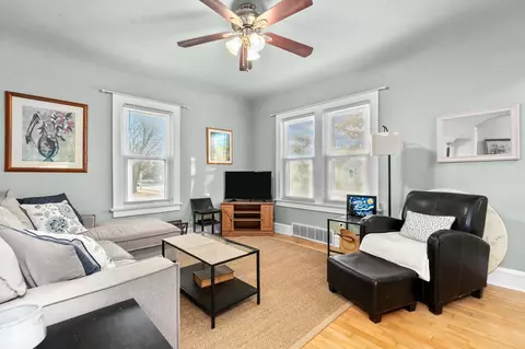 1514 E College Ave, Appleton, WI 54915 photo 4
