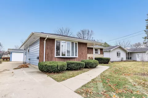 2418 N Mason St, Appleton, WI 54914 photo 2