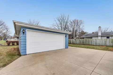2418 N Mason St, Appleton, WI 54914 photo 22