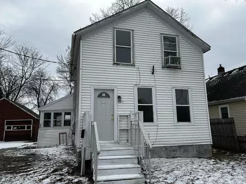 510 Walnut St, Neenah, WI 54956