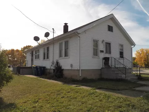 1650 Cass St, Green Bay, WI 54302