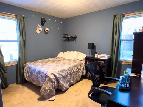 Bedroom - n286 Mueller Court, Appleton, WI 54915 photo 2 of 3