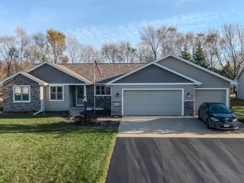 n286 Mueller Court, Appleton, WI 54915