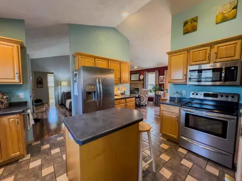 Kitchen - n286 Mueller Court, Appleton, WI 54915 photo 2 of 3