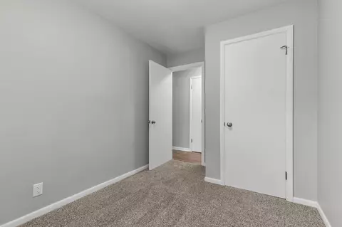 Bedroom - 1901 N Alexander St, Appleton, WI 54914 photo 4 of 6
