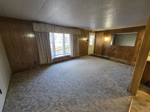 1101 Bartelt St, Gresham, WI 54128 photo 7