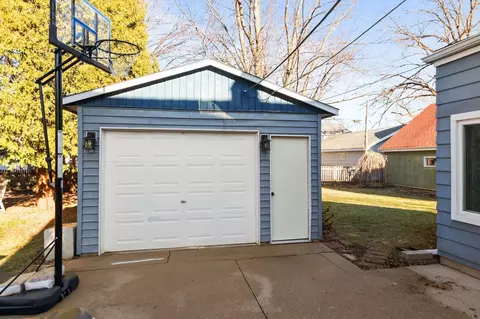 830 E Winnebago St, Appleton, WI 54911 photo 18