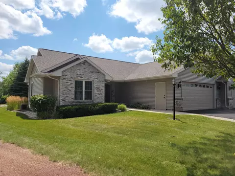 n6557 Westwind Drive, Fond Du Lac, WI 54937