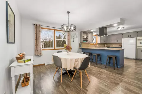 Dining - 660 Edgewood Dr, Appleton, WI 54913 photo 1 of 2