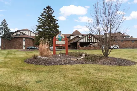 2193 Sunrise Dr #6C, Appleton, WI 54914
