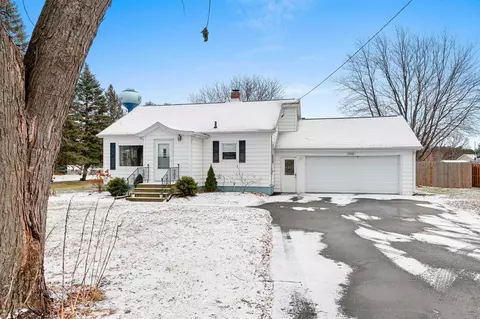 13068 Velp Ave, Green Bay, WI 54313