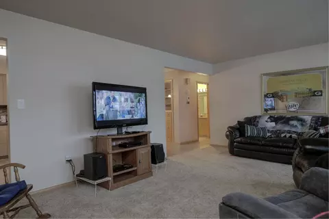 1521 George St, Appleton, WI 54915 photo 3